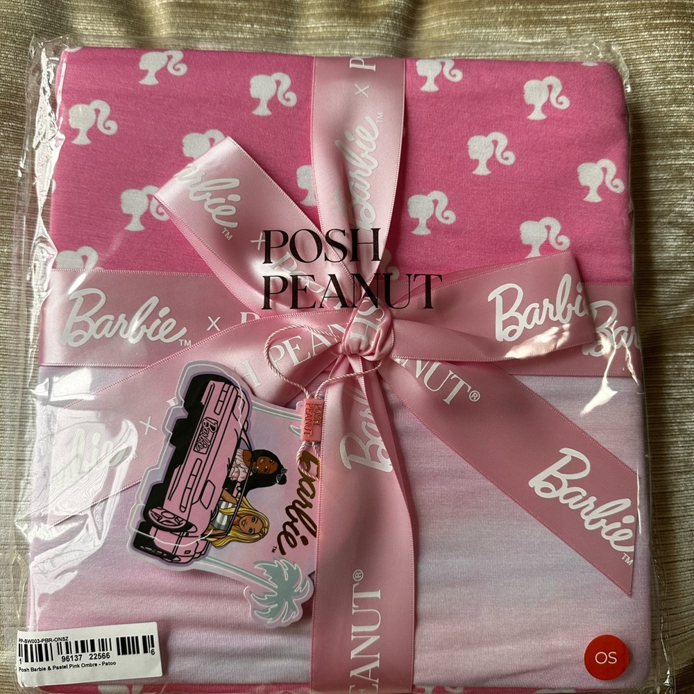 Posh Peanut Barbie patoo